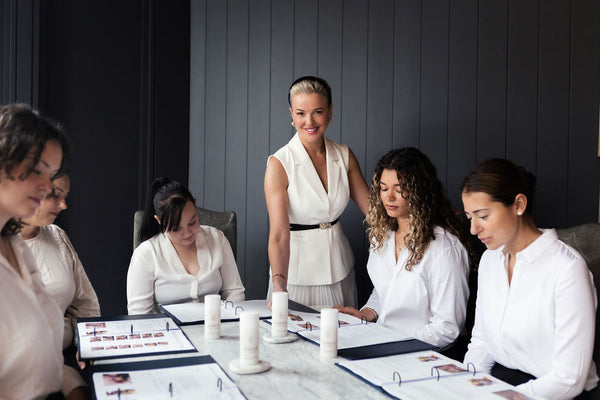 Isabella Loneragan leading a consultation masterclass session